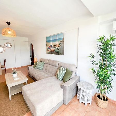 Spacious Apartment In The Center Of Torremolinos Luaran gambar